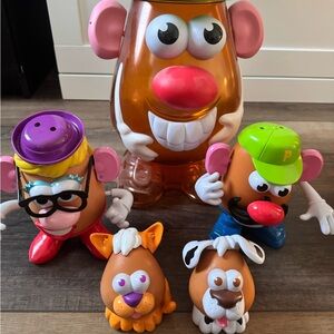 Mr. Potato Head Family Set